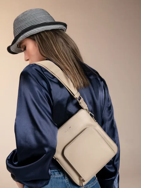 کیف دوشی زنانه دیویدجونز مدل CM7343