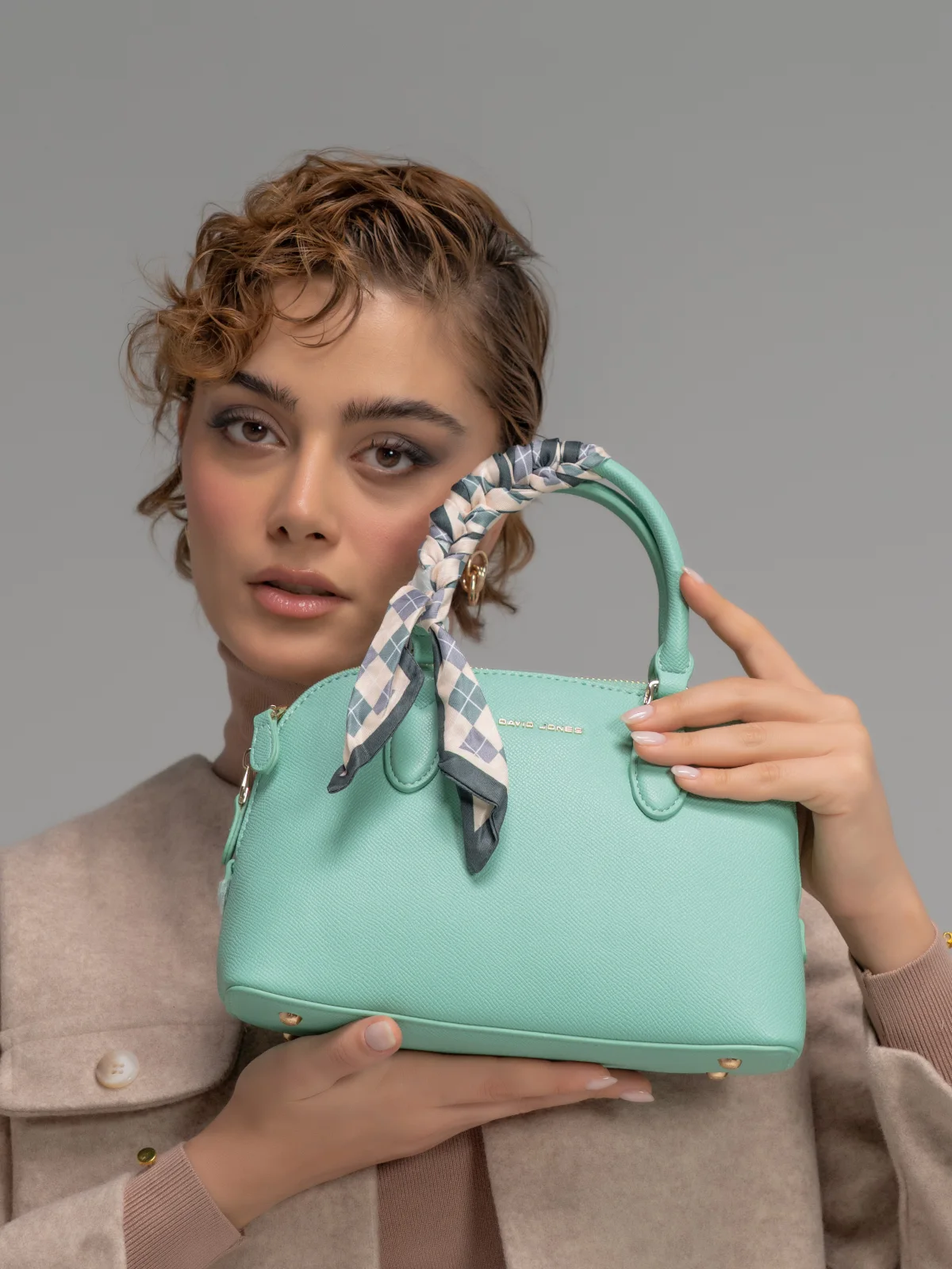 کیف دستی زنانه دیوید جونز مدل CM7346 (1) کیف دستی زنانه دیوید جونز مدل CM7346