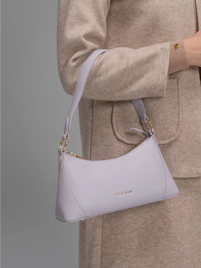 کیف دوشی زنانه دیوید جونز مدل CM7321