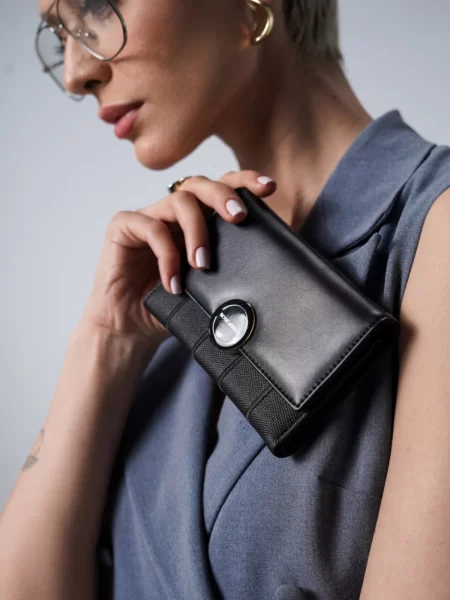 کیف پول زنانه رز مری مدل T740-24